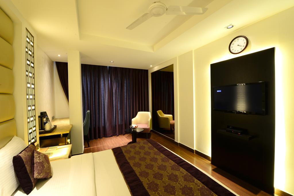 Star Hotel